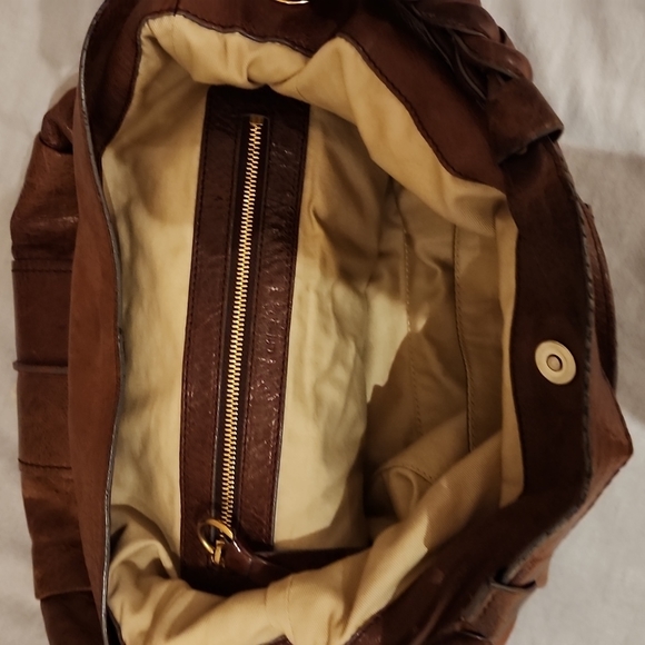 Vintage Chloe Brown Leather Heloise Hobo Bag. Soft rich brown leather. - Picture 3 of 5